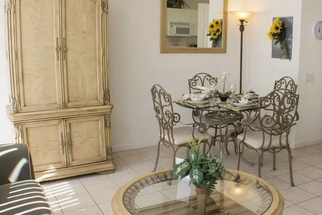 Family Sıra Ev, Kişiye Özel Havuzlu, Bahçeli