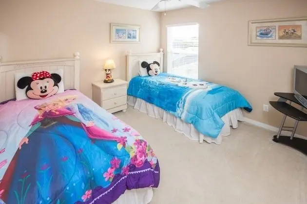 Family Villa, Sıcak Su Havuzu, Bahçeli