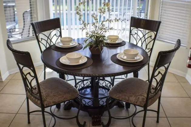 Family Villa, Sıcak Su Havuzu, Bahçeli