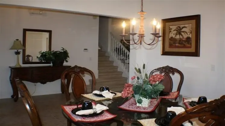 Family Villa, Sıcak Su Havuzu, Bahçeli