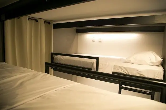 Ortak Ranzalı Oda, Sadece kadınlar için (6 beds)