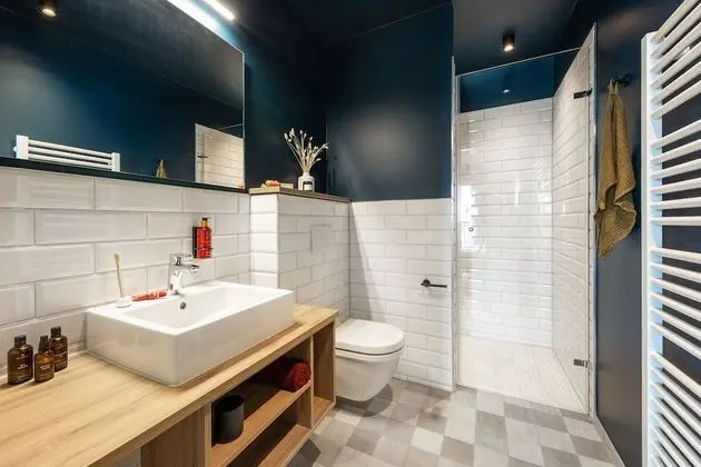 Apartment Medium