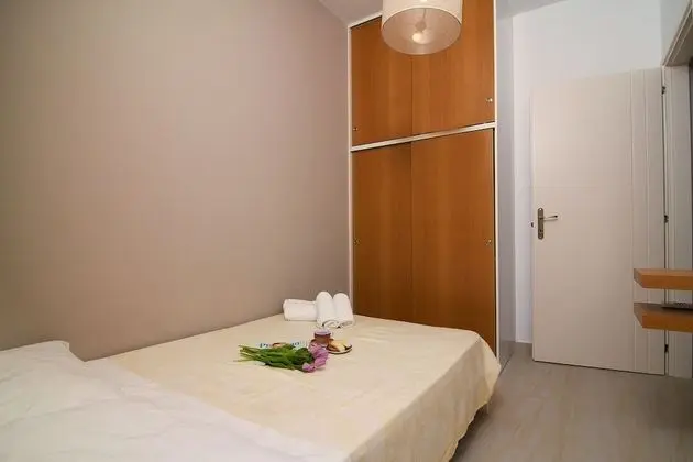 Apart Daire, 2 Yatak Odası, Havuz Kullanımı, Deniz Manzaralı