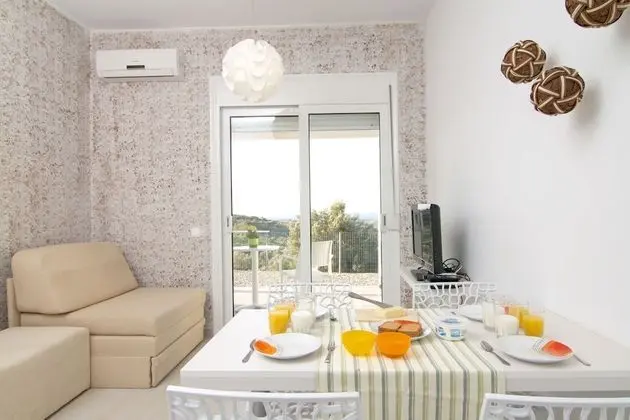Apart Daire, 2 Yatak Odası, Havuz Kullanımı, Deniz Manzaralı