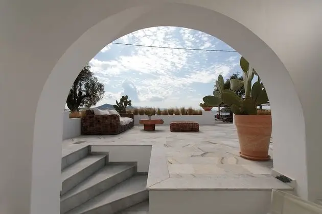Economy Tek Büyük Yataklı Oda, Veranda, Deniz Manzaralı (Ground floor)