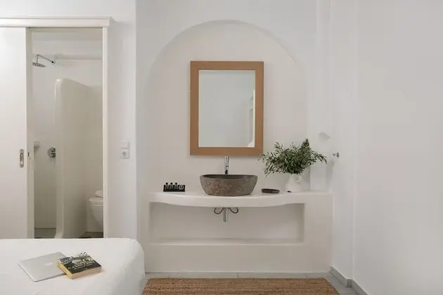 Economy Tek Büyük Yataklı Oda, Veranda, Deniz Manzaralı (Ground floor)