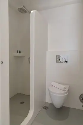 Economy Tek Büyük Yataklı Oda, Veranda, Deniz Manzaralı (Ground floor)