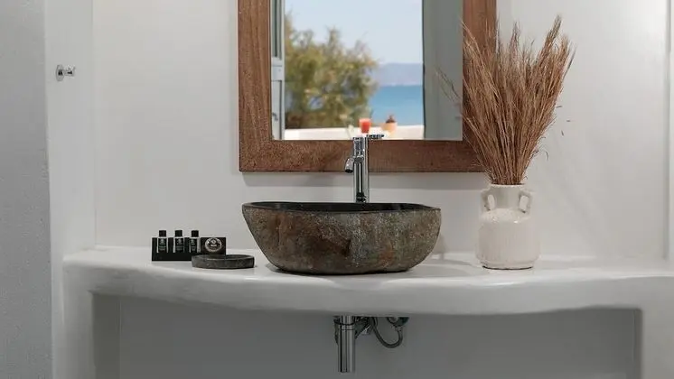 Standard Üç Kişilik Oda, Balkon, Deniz Manzaralı (1st floor)