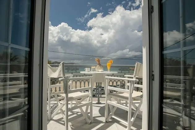 Superior Üç Kişilik Oda, Balkon, Deniz Manzaralı (Top floor)