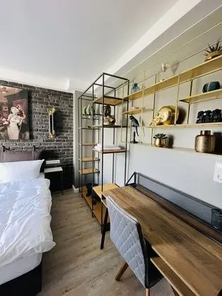Design Tek Büyük Yataklı Oda