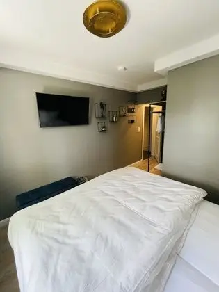 Economy Tek Büyük Yataklı Oda
