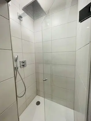 Economy Tek Büyük Yataklı Oda