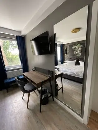 Standard Tek Büyük Yataklı Oda