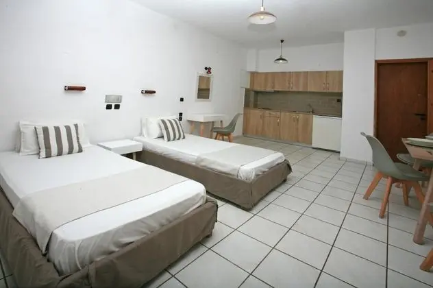 Family One Bedroom Quadruple Apartment