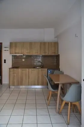 Superior Quadruple Studio