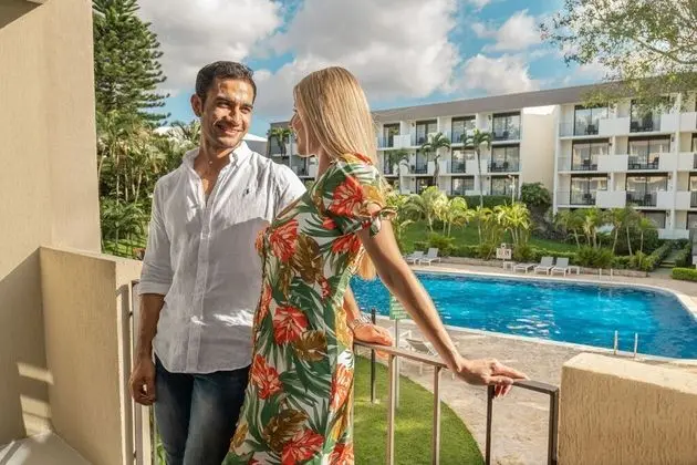 Double Standard, Pool View with Balcony