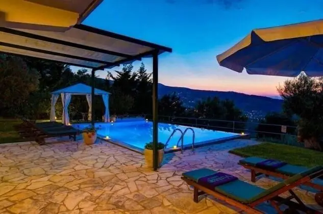 Villa (Iremia)