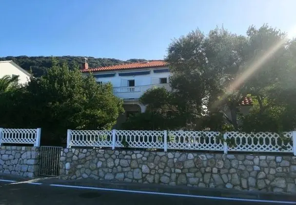 Apart Daire (Irena - 100 m from sea - A1(7+1))