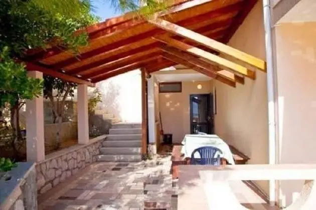 Apart Daire (Irena - 100m from the sea - A4 veliki)