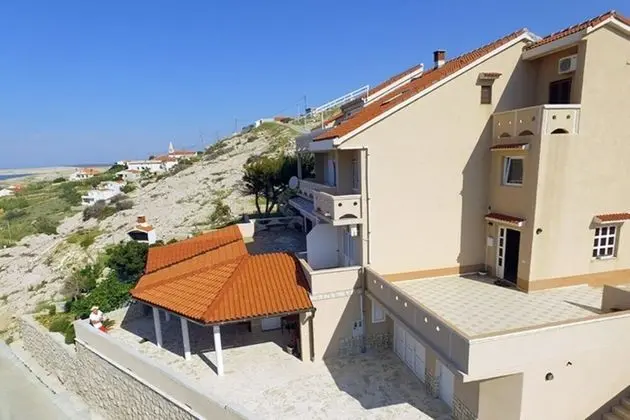 Apart Daire (Irena - 100m from the sea - A4 veliki)