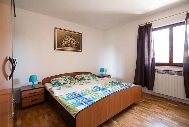 Family Apart Daire, Birden Çok Yatak, Sigara İçilmez, Bahçe Manzaralı