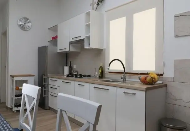 Ev (Irena - secluded paradise - H(4+1))