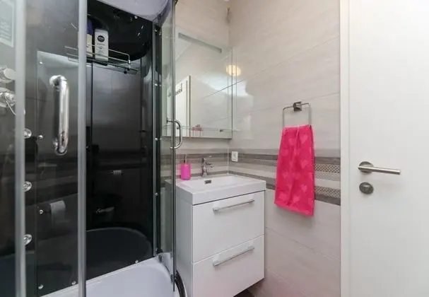 Ev (Irena - secluded paradise - H(4+1))