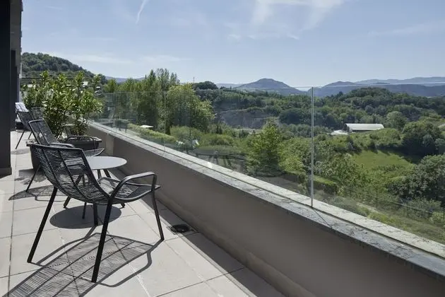 Apart Daire, 2 Yatak Odası, Balkon