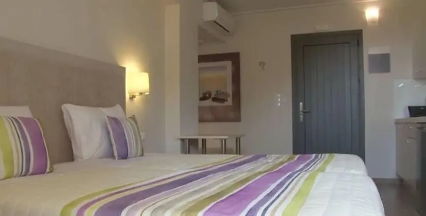 Deluxe Apart Daire, Havuz Manzaralı