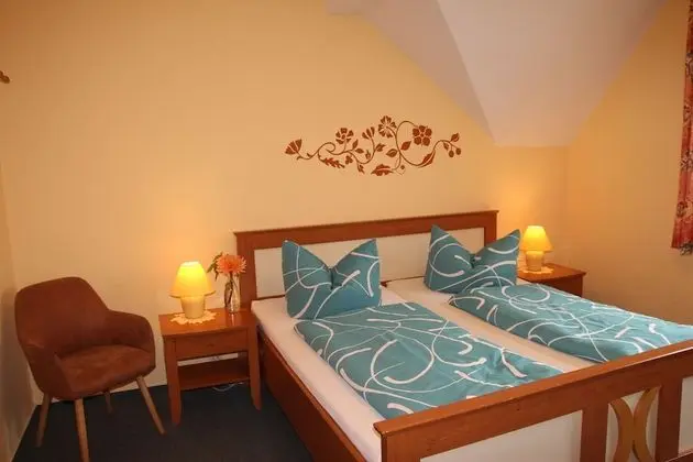 Classic Tek Büyük Yataklı Oda, 1 Büyük (Queen) Boy Yatak