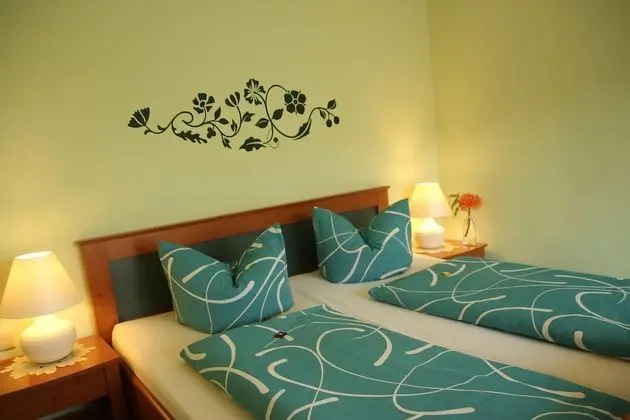 Classic Tek Büyük Yataklı Oda, 1 Büyük (Queen) Boy Yatak