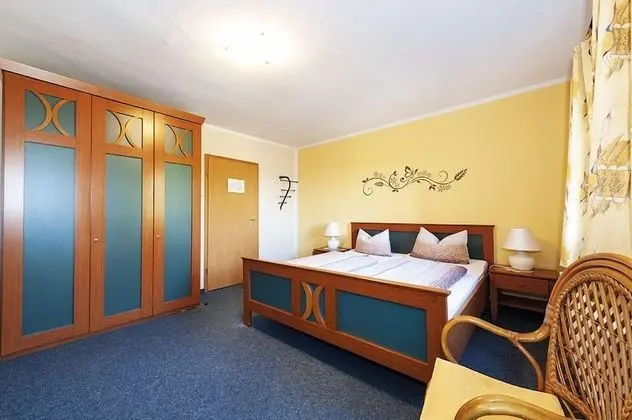 Classic Tek Büyük Yataklı Oda, 1 Büyük (Queen) Boy Yatak