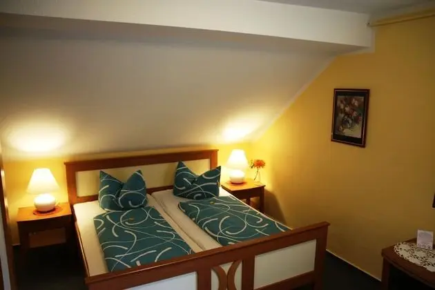 Classic Tek Büyük Yataklı Oda, 1 Büyük (Queen) Boy Yatak