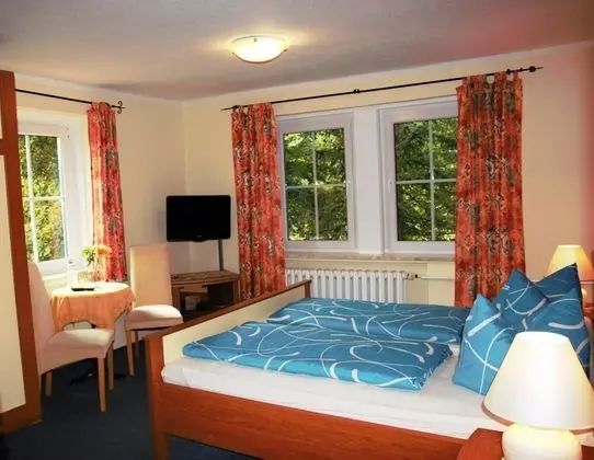 Classic Tek Büyük Yataklı Oda, 1 Büyük (Queen) Boy Yatak