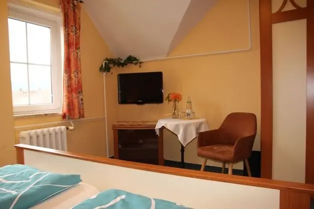 Classic Tek Büyük Yataklı Oda, 1 Büyük (Queen) Boy Yatak