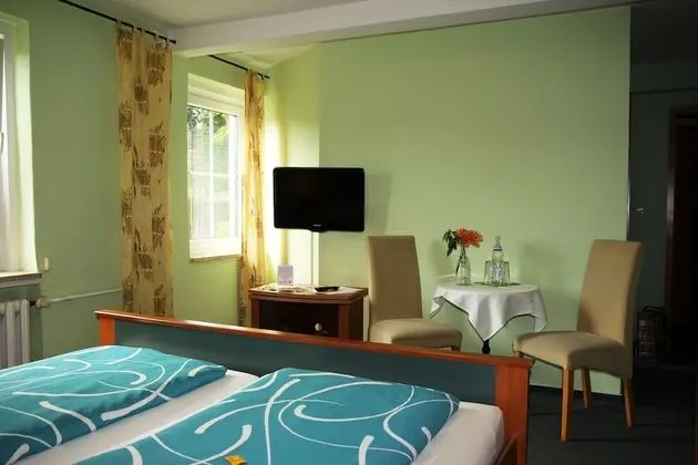 Classic Tek Büyük Yataklı Oda, 1 Büyük (Queen) Boy Yatak, Balkon, Dağ Manzaralı