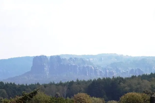 Family Oda, 1 Büyük (Queen) Boy Yatak ve Çekyat, Dağ Manzaralı
