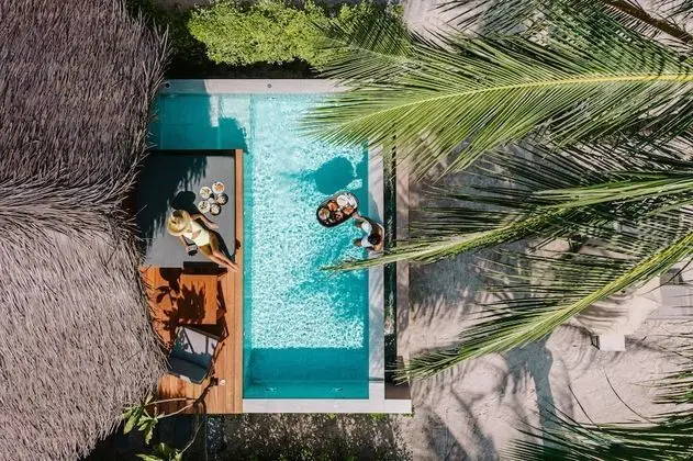 Sand Beachfront Pool Villa