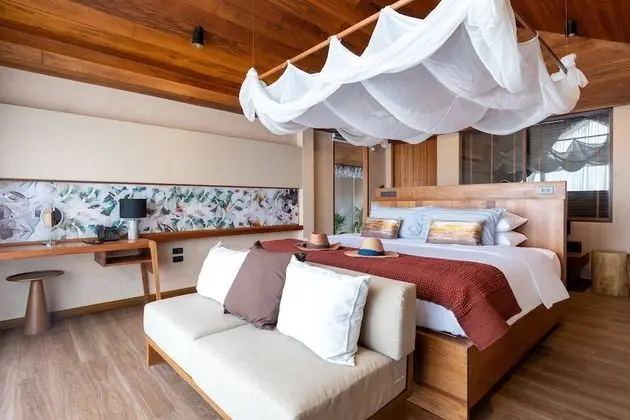 Sun Beachfront Pool Villa
