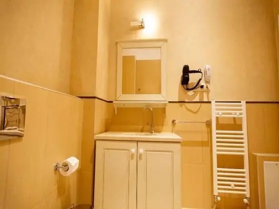 Tek Büyük veya İki Ayrı Yataklı Oda