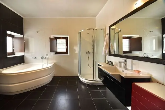 Signature Villa, 3 Yatak Odası, Kişiye Özel Havuzlu