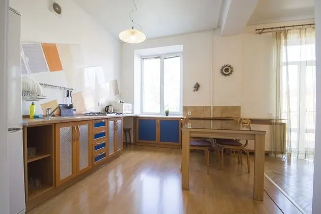 Apart Daire (Leningradskaya 1A)
