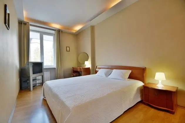 Apart Daire (Sverdlova St. 22)