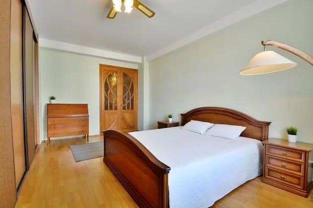 Apart Daire (Romanovskaya sloboda 1)