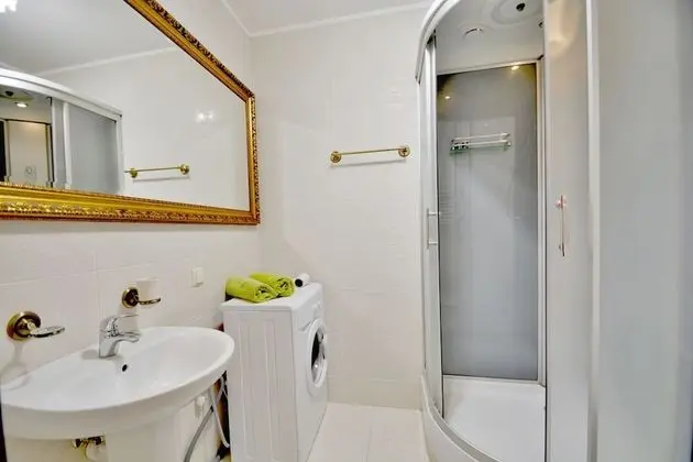 Apart Daire (Nezavisimosty prospect 52/1)