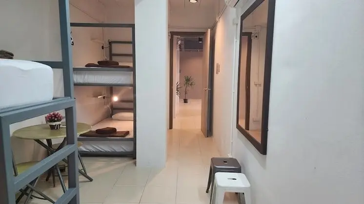 Ortak Ranzalı Oda, Karma Ranzalı Oda