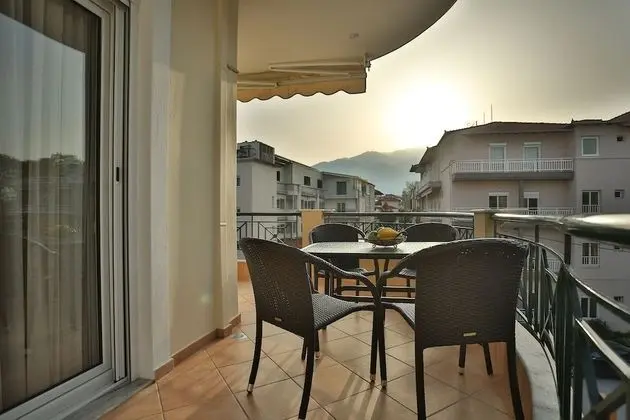 Panoramic Stüdyo, Balkon