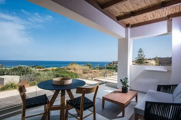 Deluxe Maisonette Sea View
