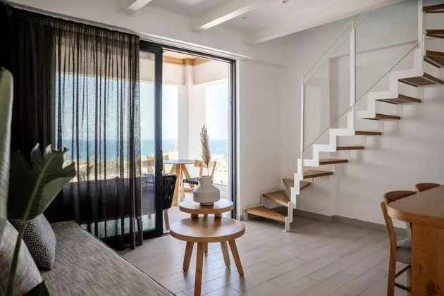 Deluxe Maisonette Sea View