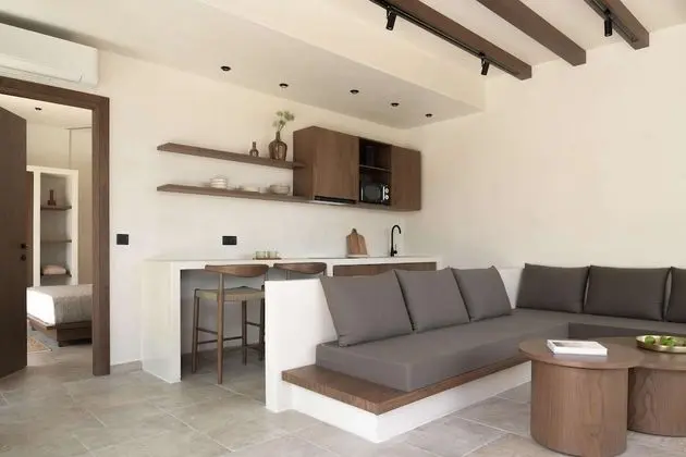 Hilltop Suite Private pool - Garden or Side Sea view